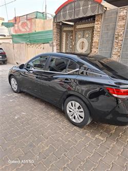 نیسان سێنترا